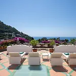 Sina Flora Otel Capri