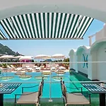 Sina Flora Otel 4*