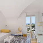 Sina Flora Otel 4*