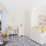 Sina Flora Otel Capri