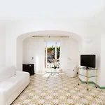 Sina Flora Otel 4*