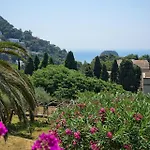 Sina Flora Hotel