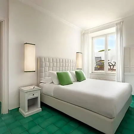 Sina Flora 4* Κάπρι